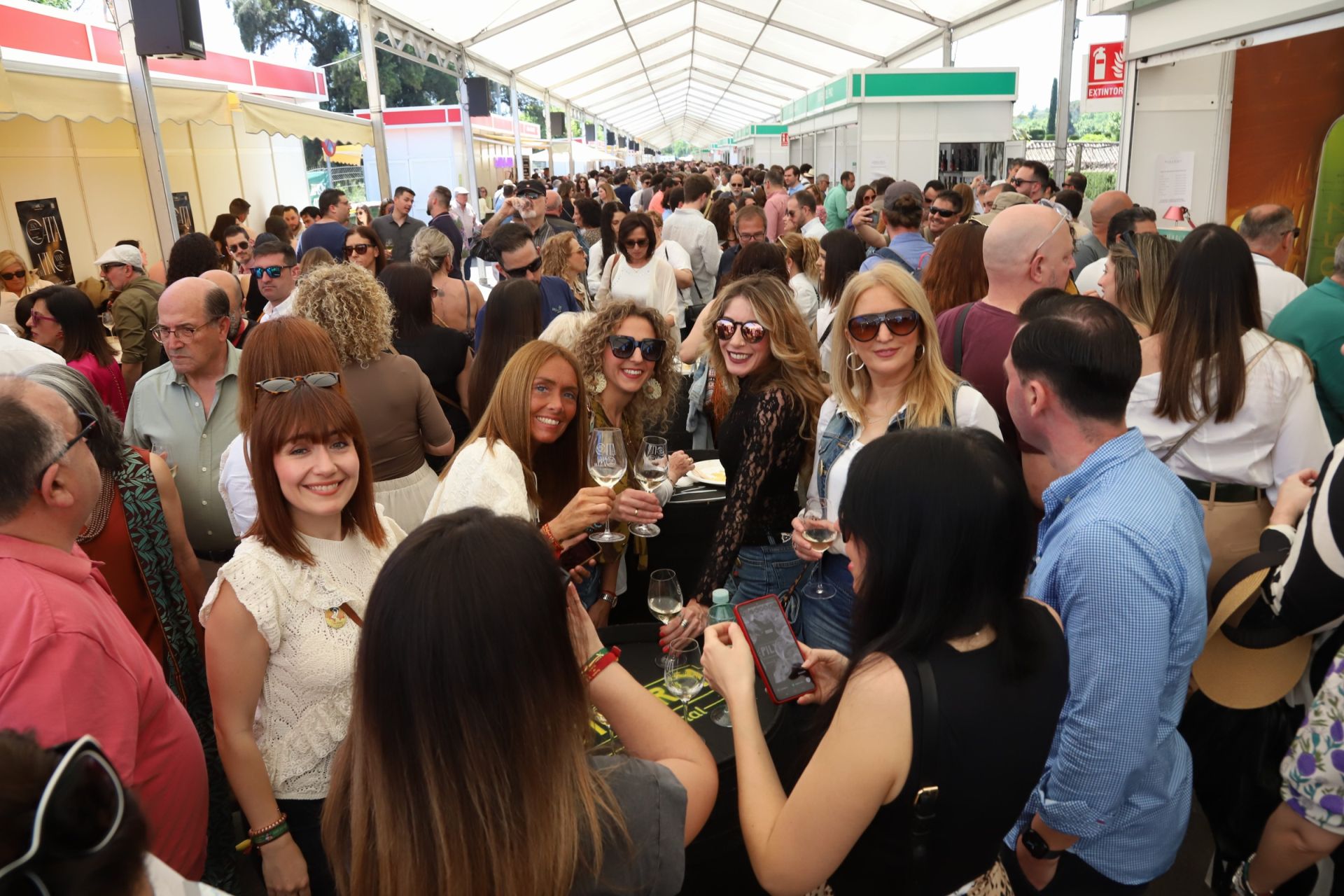 La Cata del Vino también se llena en su nueva ubicación, en imágenes