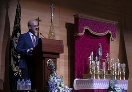 Francisco Triviño, durante el pregón de gloria, este domingo en el Palacio de Congresos