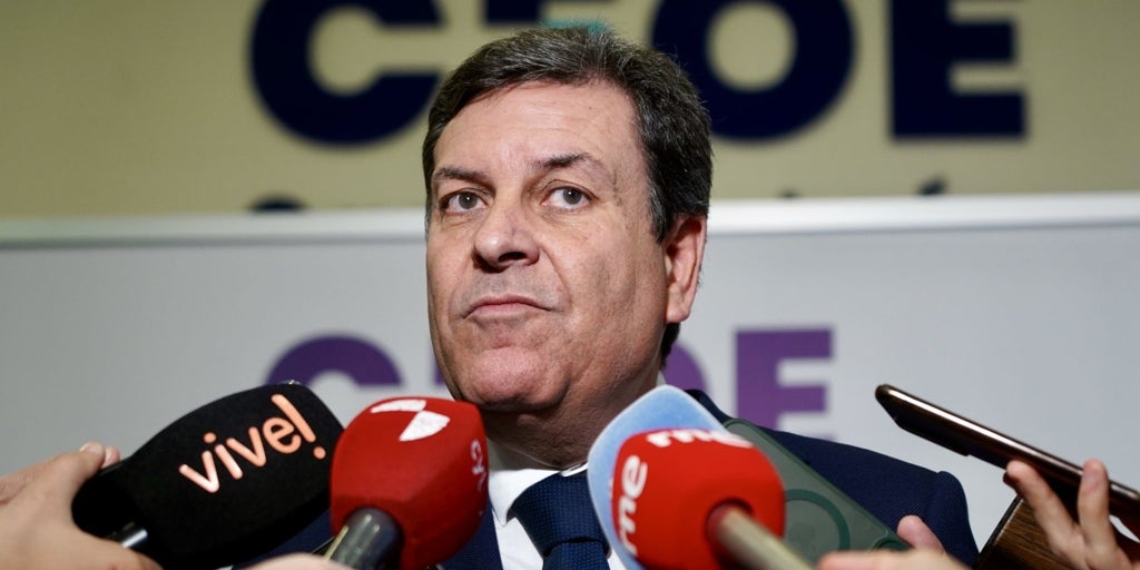 La Junta de Castilla y León exige al Gobierno «explicaciones» ante el «apagón informativo»