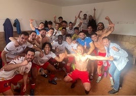La Roda CF se queda a dos puntos del San Clemente tras ganarle en el minuto 89