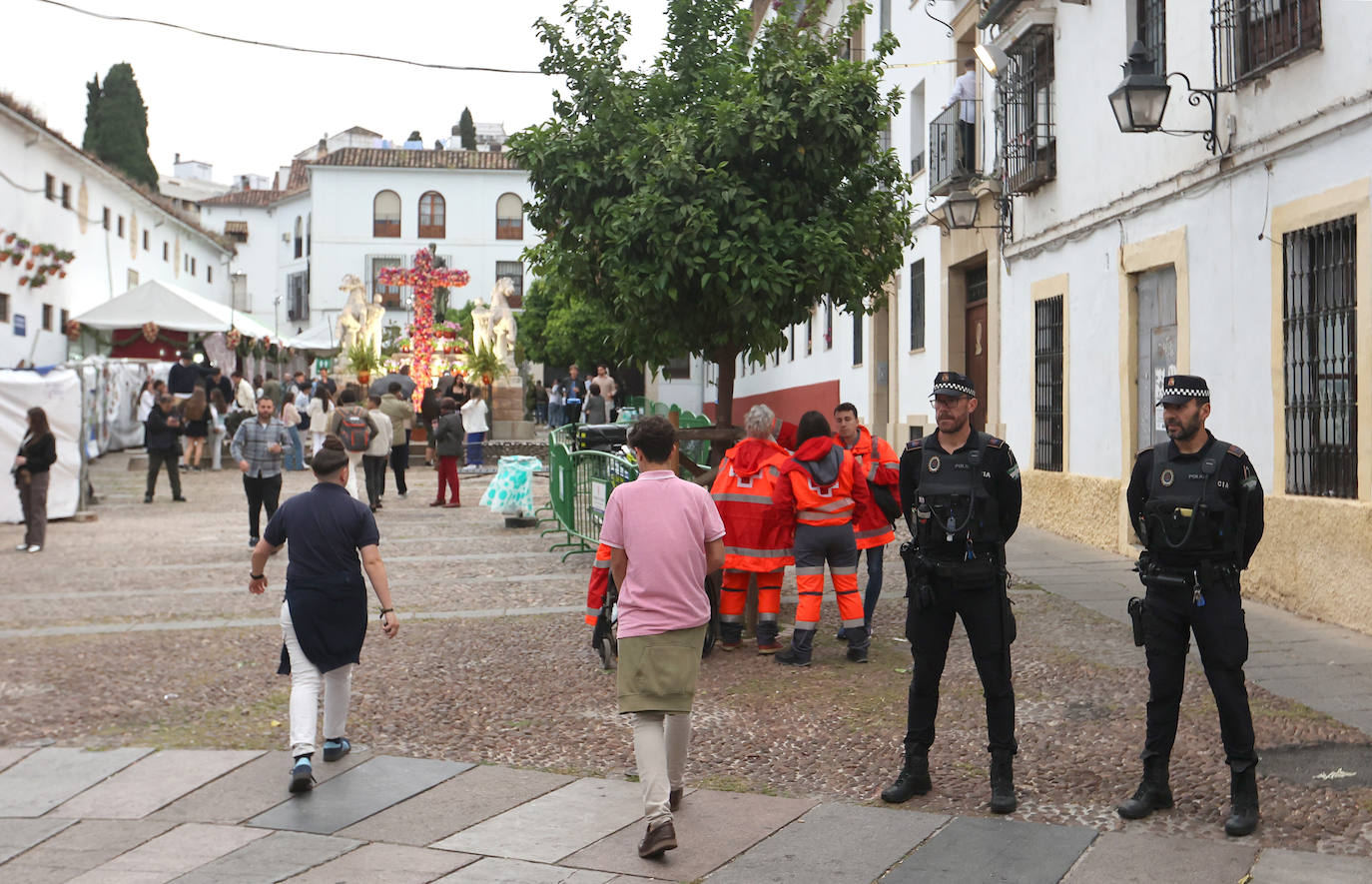 La seguridad en el comienzo de las Cruces de Mayo, en imágenes