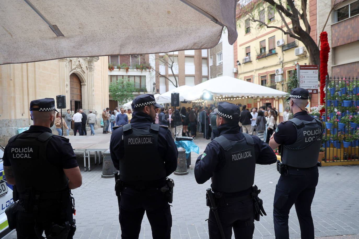 La seguridad en el comienzo de las Cruces de Mayo, en imágenes