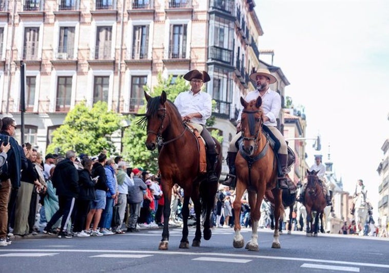 De un concierto de Camela a un paseo por el Madrid de Concha Velasco: diez planes para divertirse este puente en la ciudad