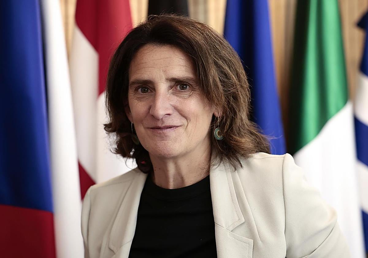 El papel de Teresa Ribera debilita su puesto en Bruselas