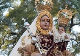 La hermandad de Araceli en Córdoba incorpora la presentación de los niños a la Virgen