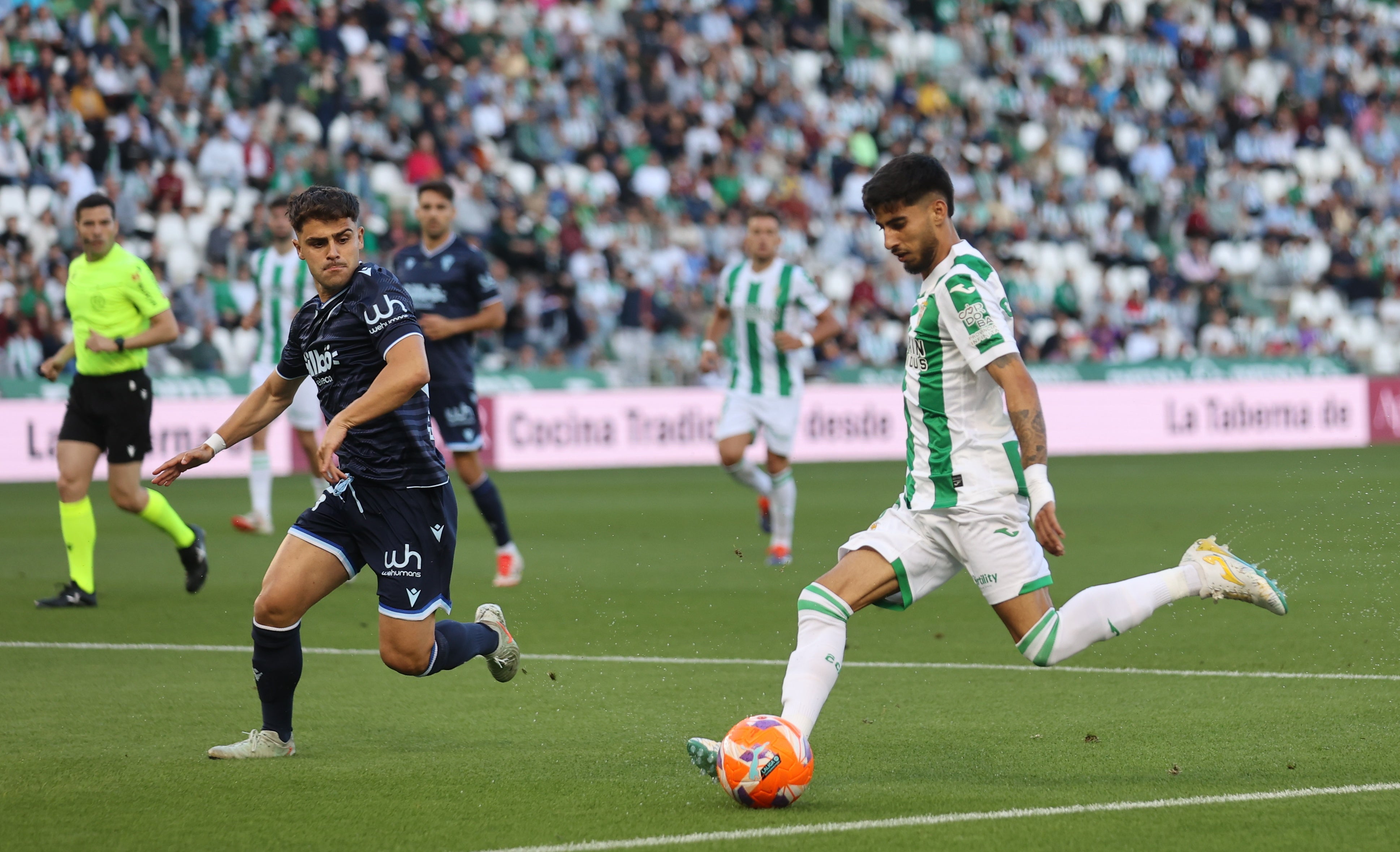 Las mejores imágenes de la goleada del Córdoba CF ante el Cádiz