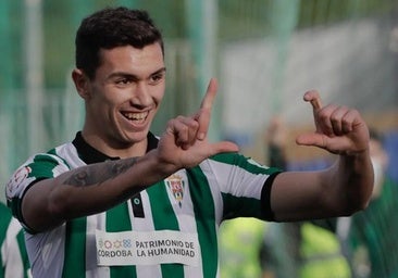 El Córdoba CF acelera en el mercado de fichajes, con la vista puesta en el futuro