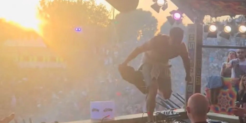 Un asistente al festival Elrow de Torrejón de Ardoz agrede al DJ Paul Kalkbrenner en plena actuación