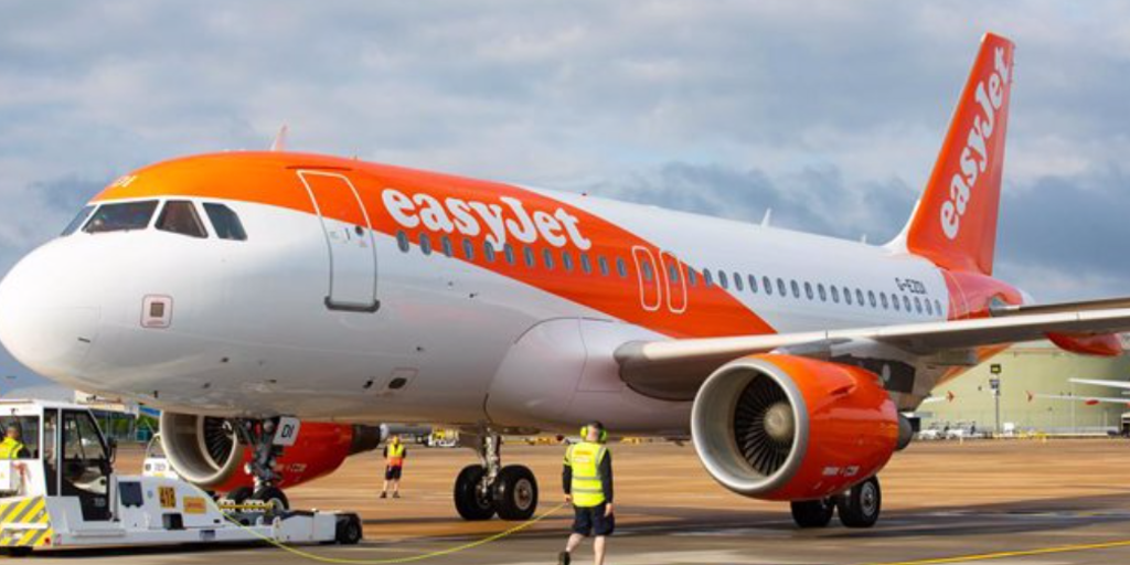 Emergencia a bordo de un avión con destino Fuerteventura por humo en la cabina