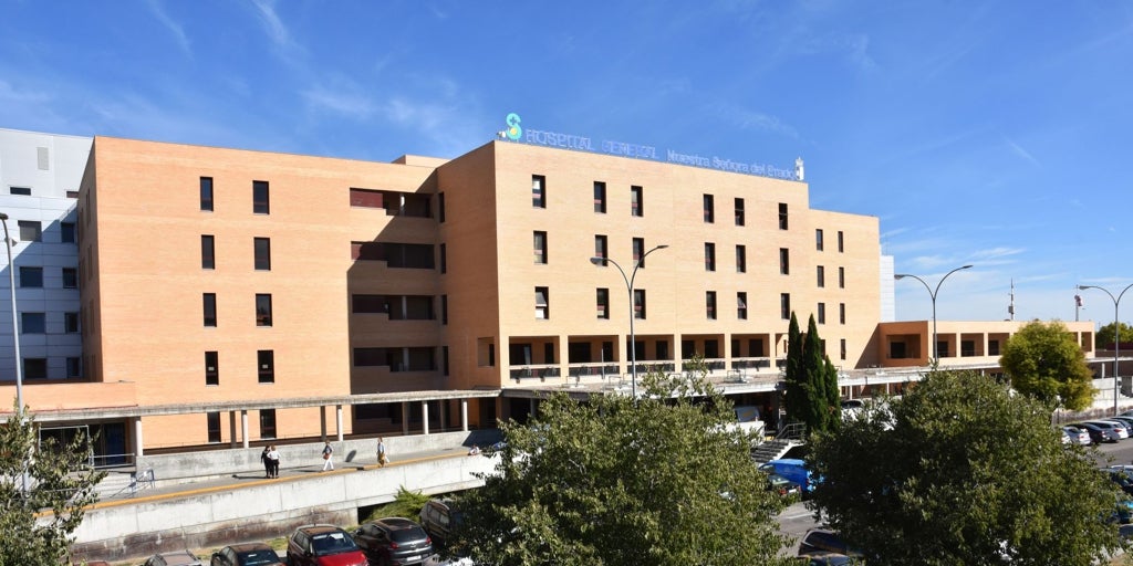 Trasladadas al hospital dos personas heridas en una agresión con arma blanca en Talavera