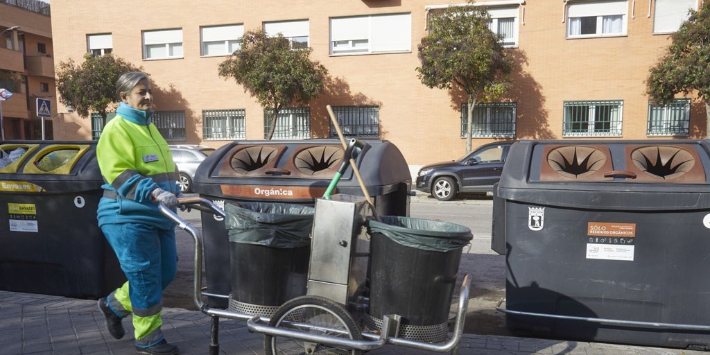 Los madrileños avalan el transporte público, pero son críticos con el problema de los pisos turísticos