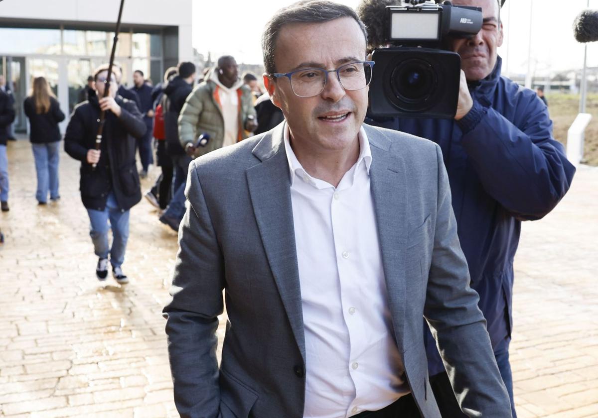 El secretario general del PSOE de Extremadura y presidente de la Diputación de Badajoz, Miguel Ángel Gallardo