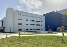 Un operario de carreteras herido tras quedar atrapado en sal al romperse una trampilla en Illescas