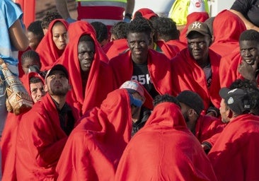 El Gobierno impone el reparto de menores migrantes y rechaza la votación de las Comunidades
