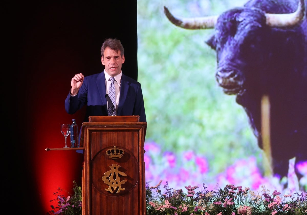 Amón, en el Real Círculo de la Amistad