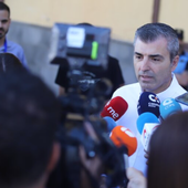 Domínguez cree que el Gobierno «toma el pelo» a Canarias con los menores migrantes y le insta a que cumpla la ley