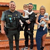 La Guardia Civil salva la vida al bebé de una familia que acudió al cuartel en busca de ayuda