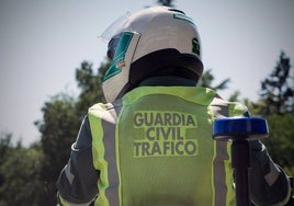 El conductor de un camión de gran tonelaje cuadruplica la tasa de alcohol en Chipiona