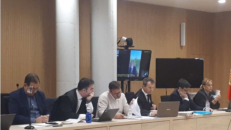 Carlos González declara en el caso 'saqueo del Córdoba CF': «La adenda no existía y nunca la firmé»