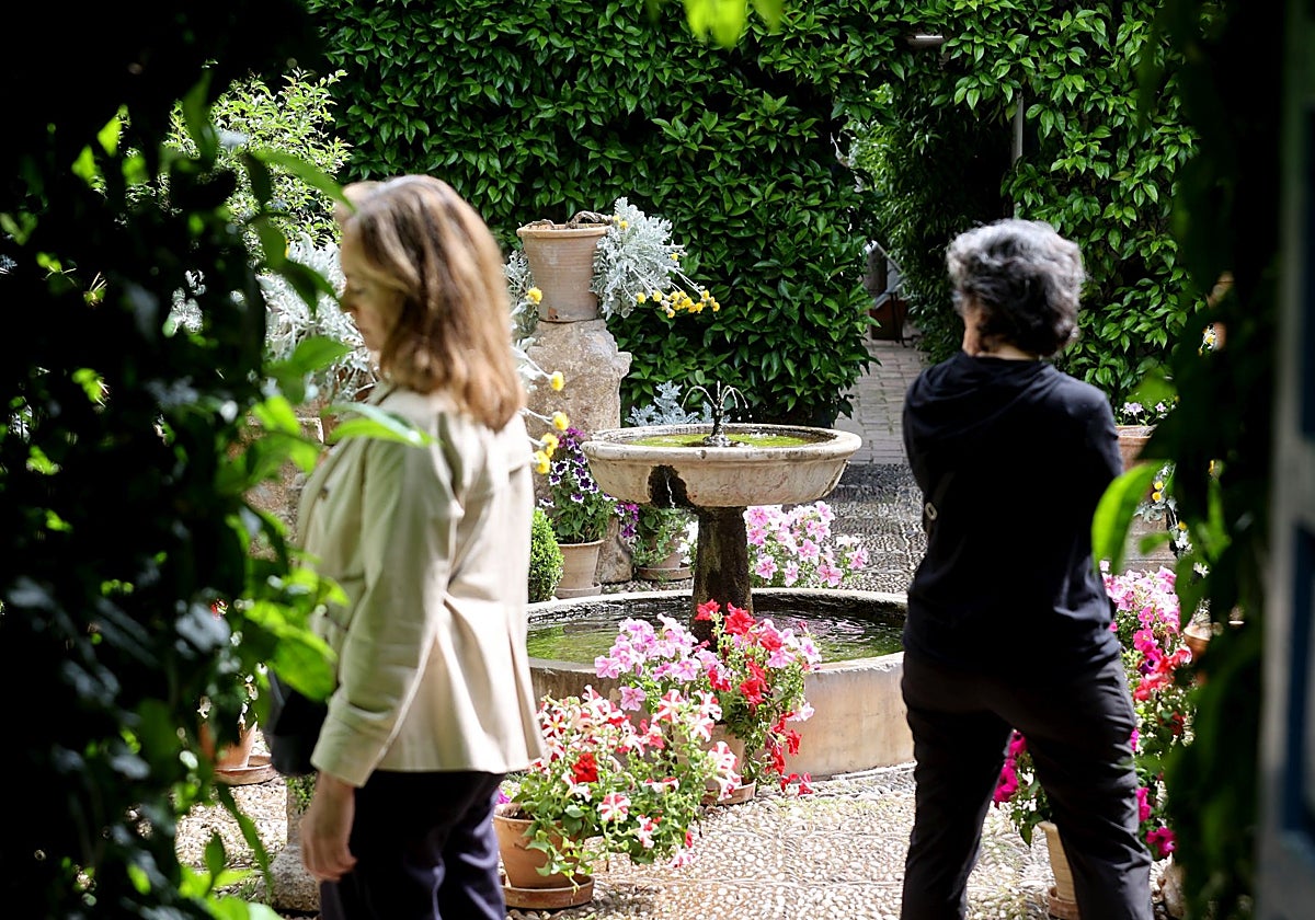 Patio de la reja del Palacio de Viana