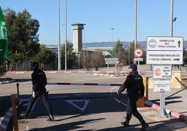 La directora de la prisión de Córdoba pide su relevo en medio de la polémica por las agresiones a los funcionarios