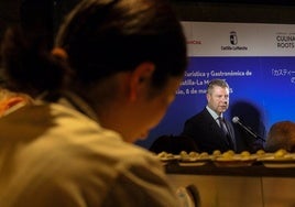 Page destaca el  legado patrimonial de Castilla-La Mancha ante los profesionales turísticos de Japón