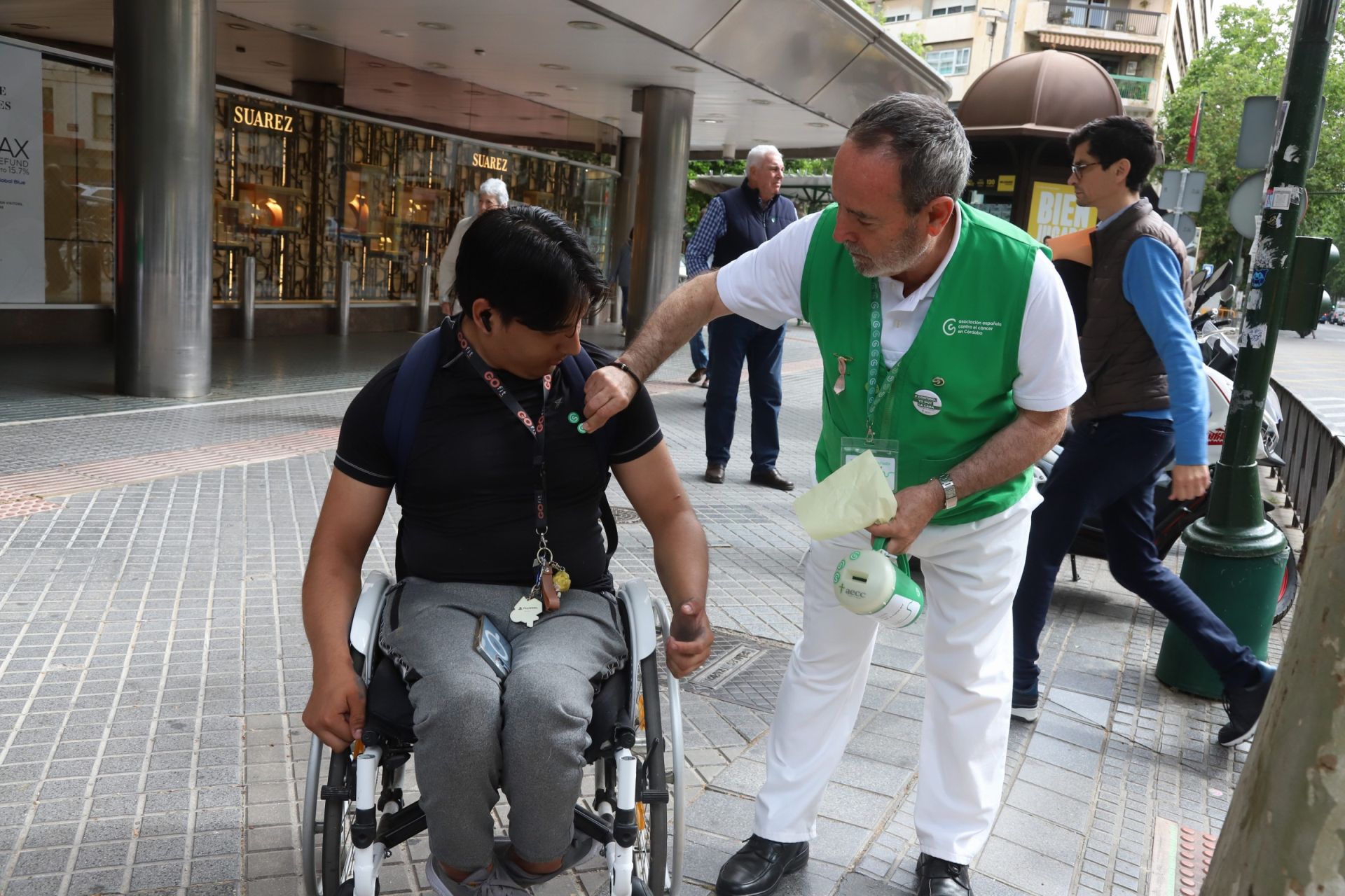 La cuestación solidaria contra el cáncer en Córdoba, en imágenes