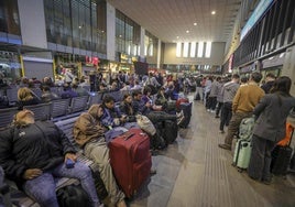 Los presidentes de Adif y de Renfe, denunciados por presunta «imprudencia grave» por el último caos ferroviario