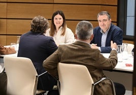 PNV y PSE negocian en secreto con Bildu la reforma del Estatuto de autonomía vasco