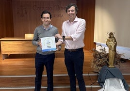 Trinidad Sansueña, de Córdoba, recibe uno de los galardones de 'Mejores Coles 2025'