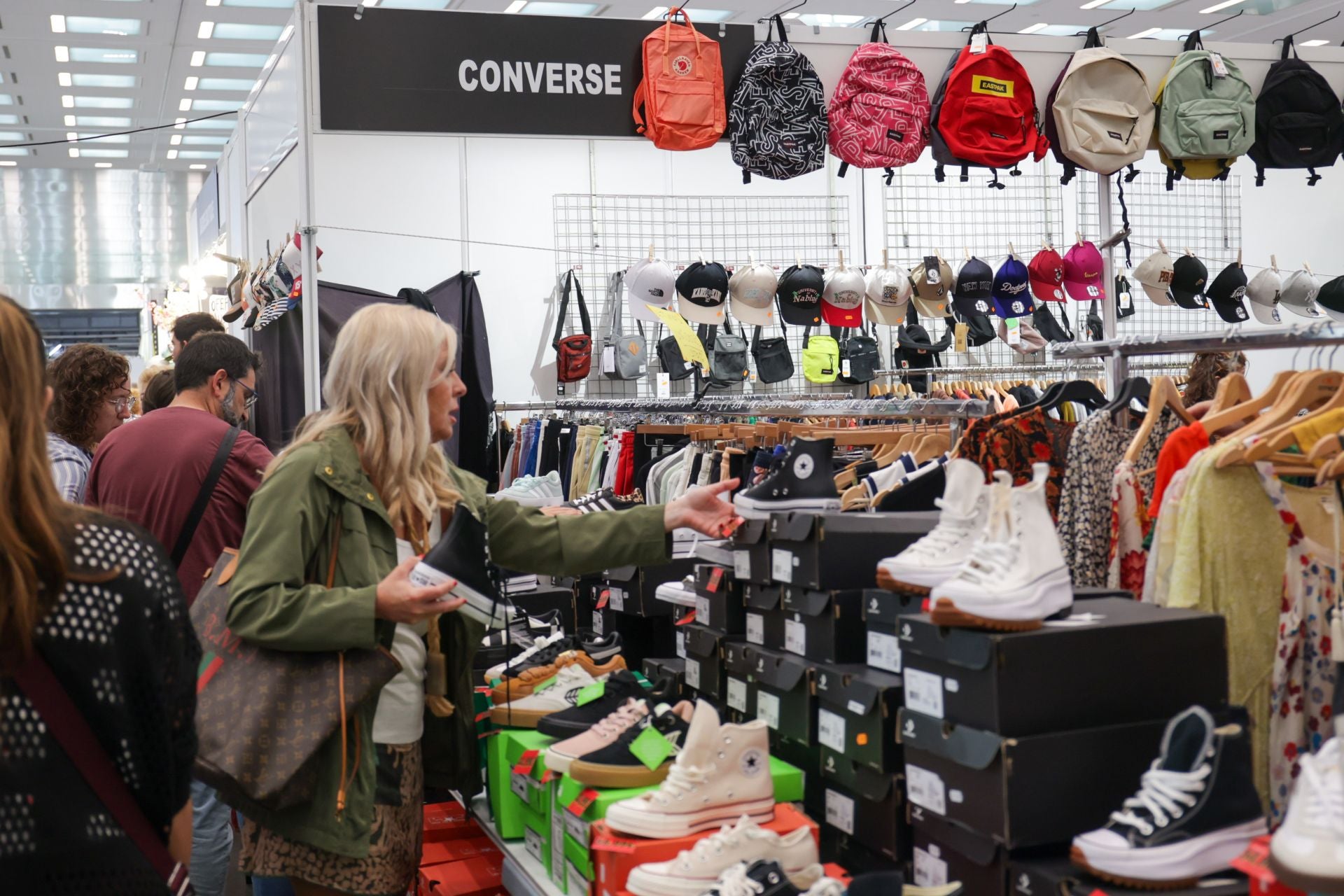 En imágenes, las mejores gangas de la Feria &#039;outlet&#039; de Córdoba