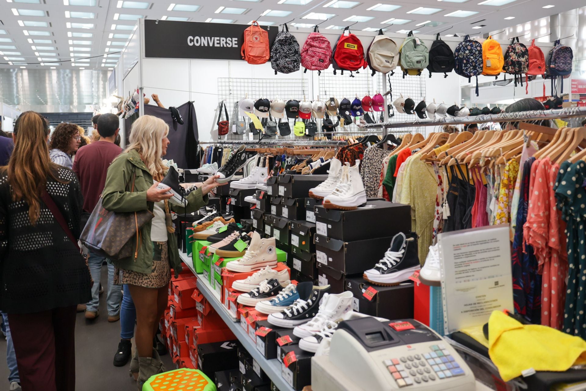En imágenes, las mejores gangas de la Feria &#039;outlet&#039; de Córdoba