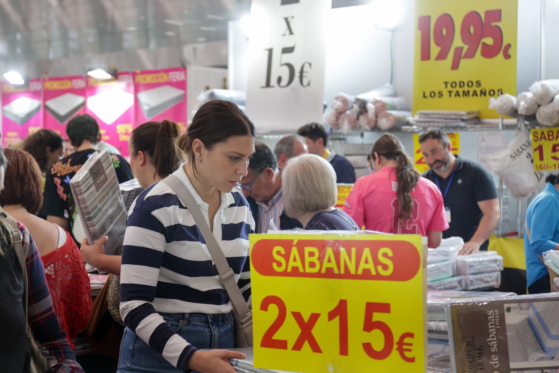 En imágenes, las mejores gangas de la Feria &#039;outlet&#039; de Córdoba