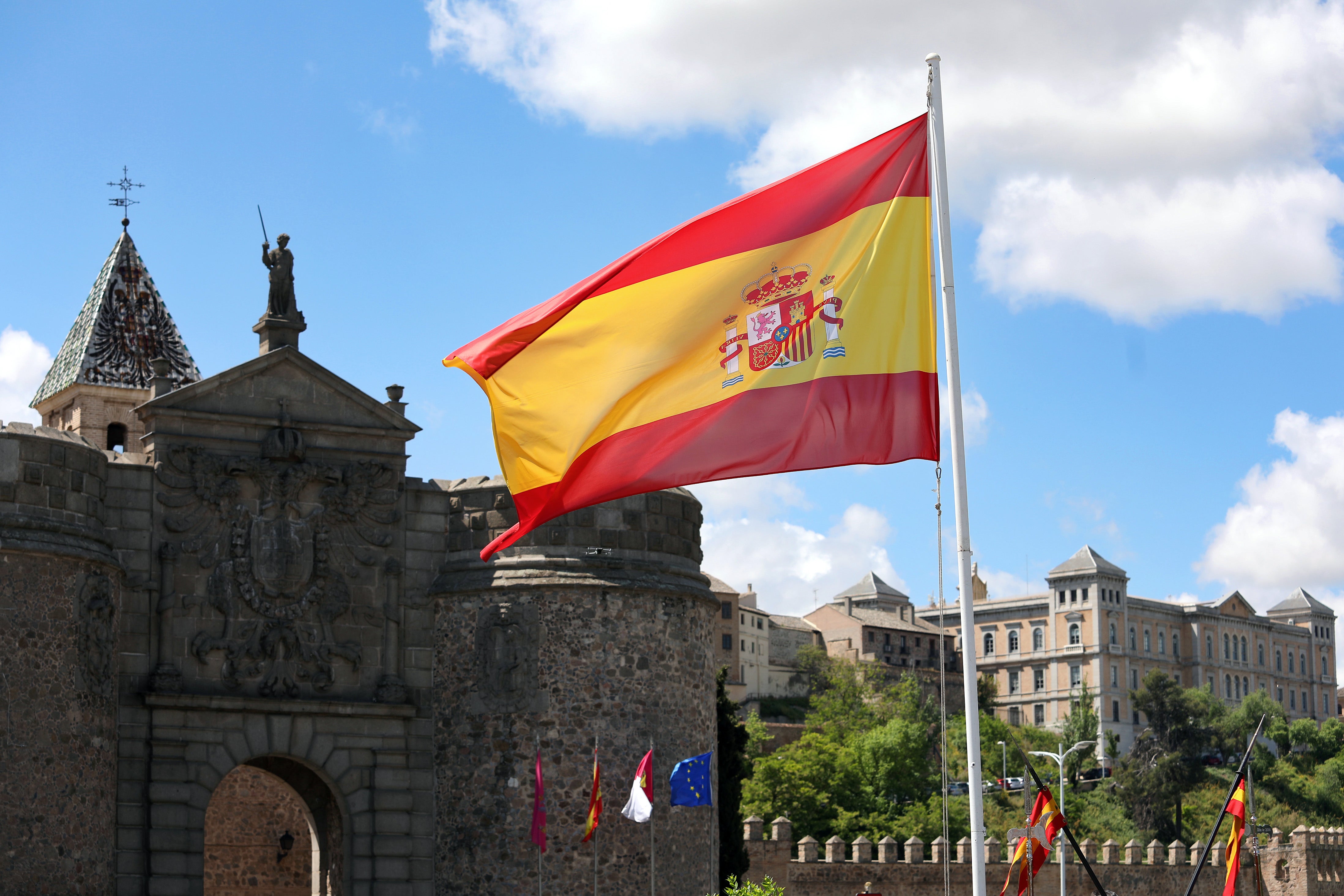 Las imágenes de la despedida de la Guardia Real de Toledo