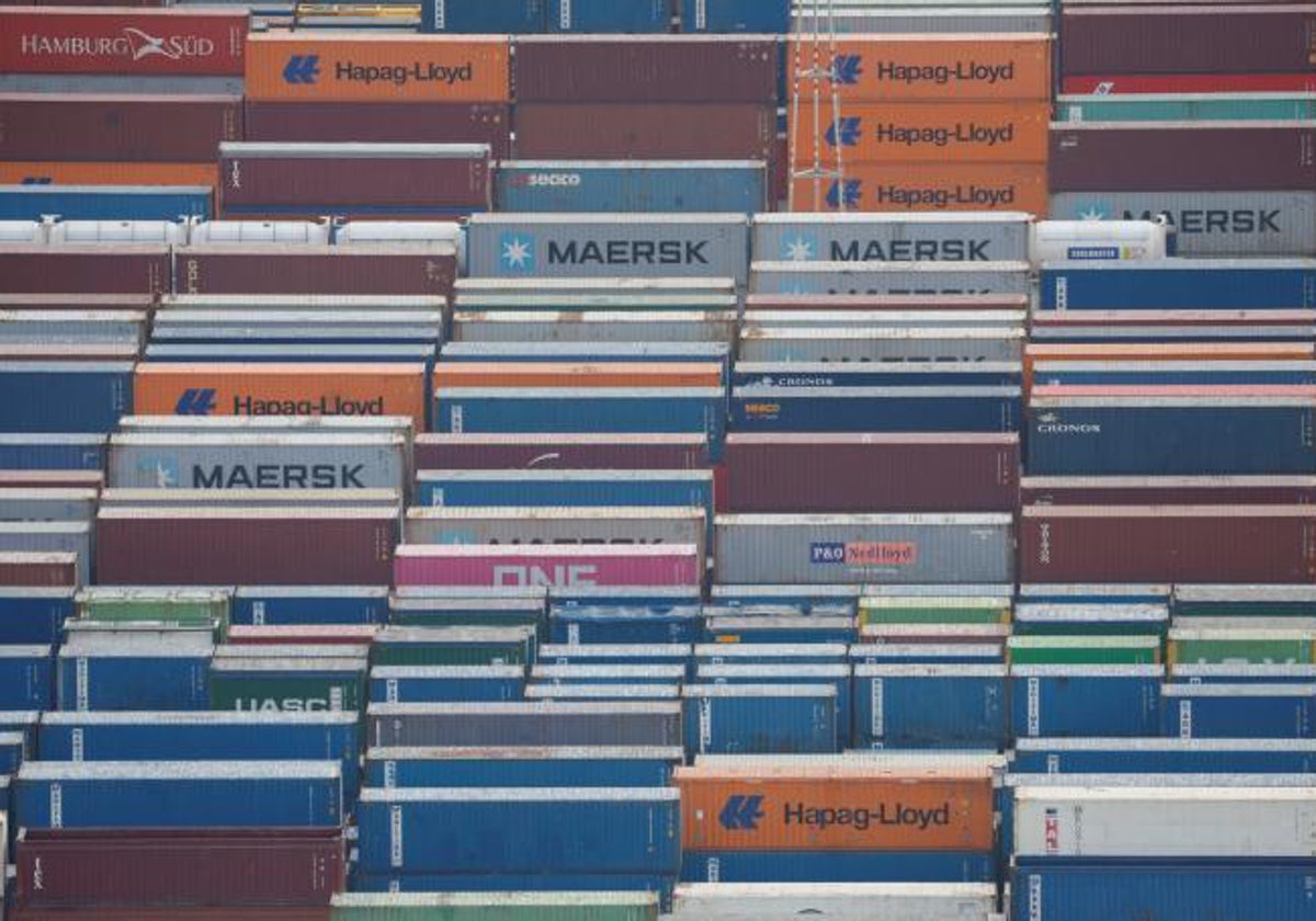 Contenedores de Maersk en la Zona Franca de Barcelona, en una imagen de archivo