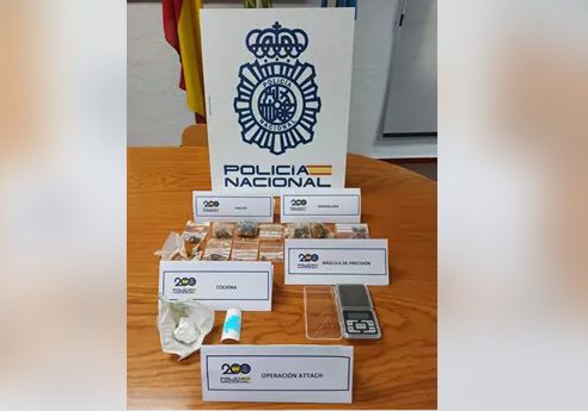 Droga y dinero incautados al demantelar un domicilio desde donde se menudeaba con droga