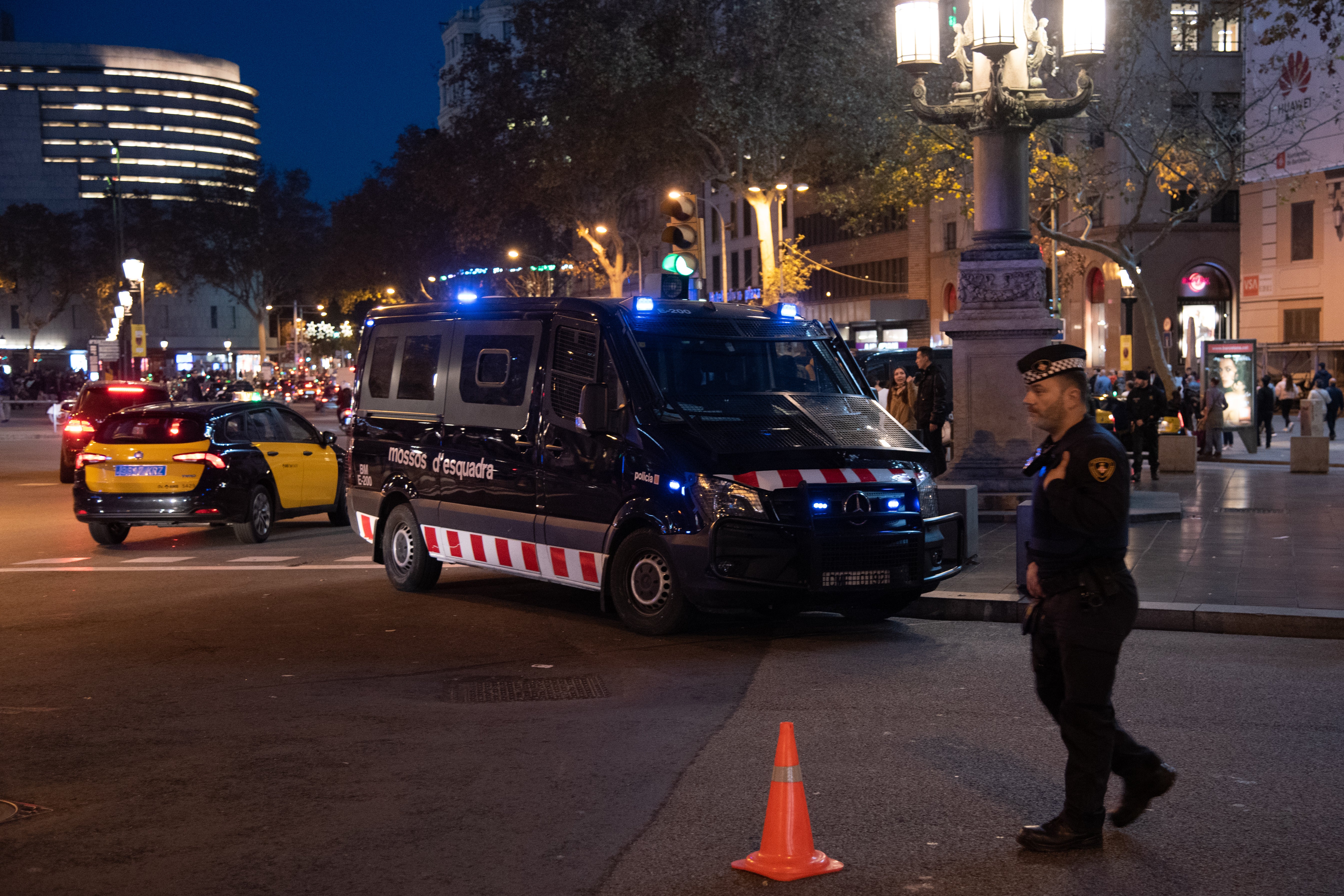 Muere una mujer de 77 años atropellada por una furgoneta en Barcelona