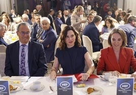 Ayuso anuncia que la nueva ley de Universidades de Madrid creará un Distrito único de prácticas