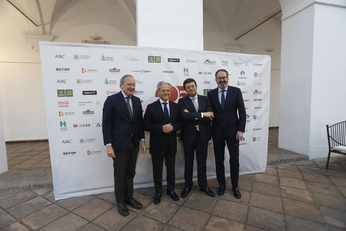 Los asistentes a la celebración del 25 aniversario de ABC Córdoba, en imágenes