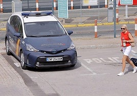 Un joven apuñala en la pierna a una menor mientras estaba con sus amigas escuchando música en Santander