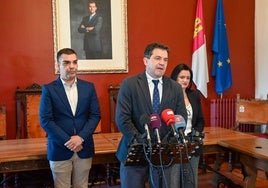 Miguel Ángel Valverde, preocupado por la «estabilidad» en Almagro tras la moción al alcalde del PP