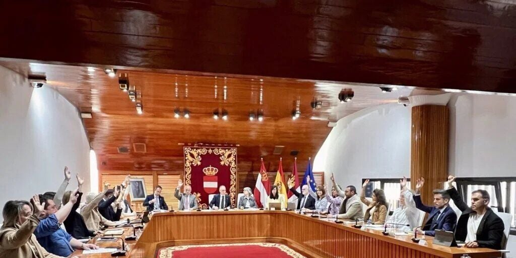 Puertollano adjudica las obras del Bosque entre acusaciones de «cuñadismo y manipulación» entre PP y PSOE