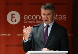 Feijóo reabre el debate de las primarias en el PP: «Hay un nudo gordiano que debemos resolver»