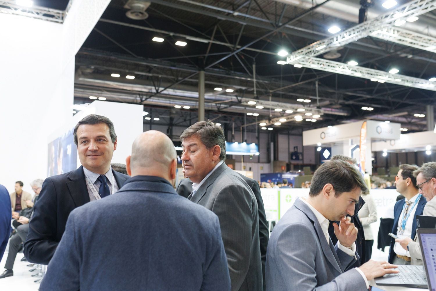 La intensa jornada de Córdoba en la Feria Internacional de Defensa, en imágenes