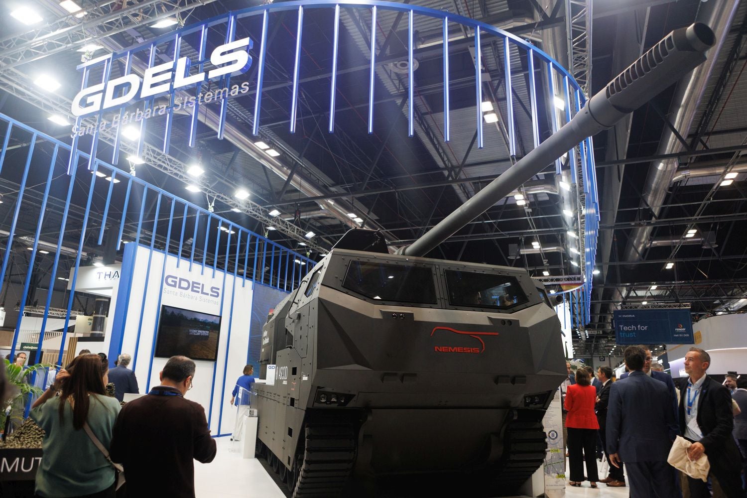 La intensa jornada de Córdoba en la Feria Internacional de Defensa, en imágenes