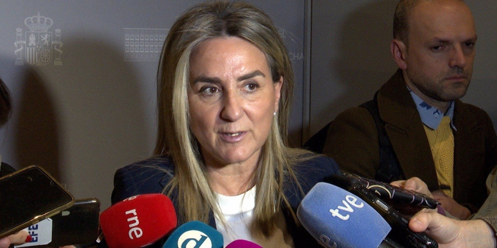 Tolón ve «gravísimo» que se filtren mensajes entre particulares y no entra a valorar los WhatsApp entre Sánchez y Ábalos