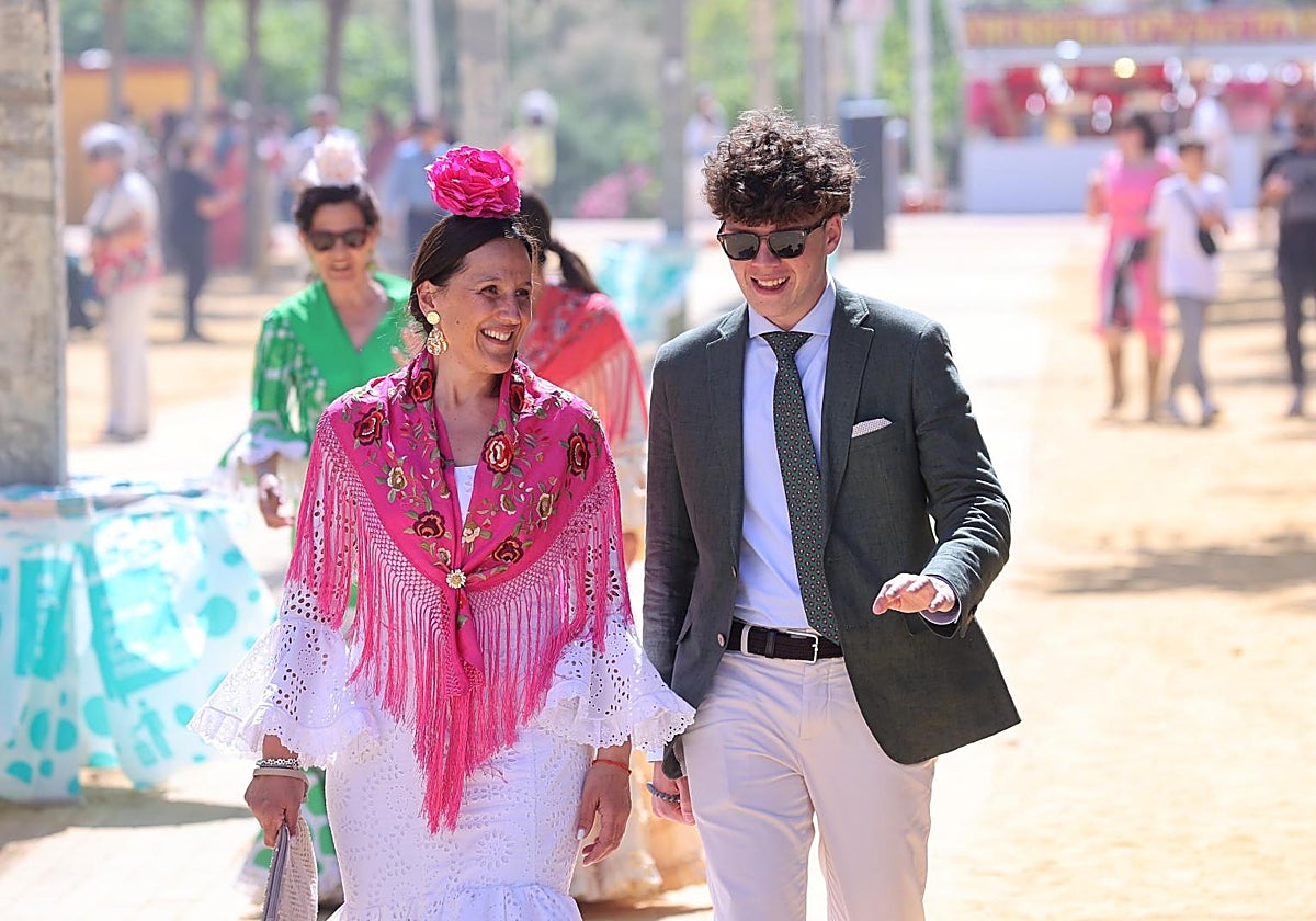 Personas transitando en la explanada de la Feria de Córdoba en la última edición