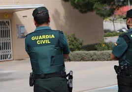Detenido en Jaén un conductor con una pistola cargada, un chaleco antibalas y cocaína