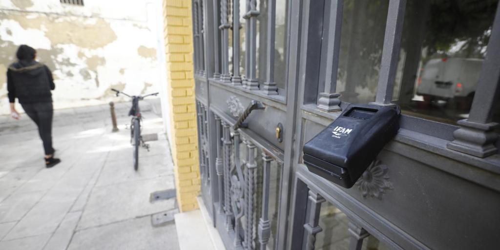 Lo que pueden hacer los dueños de pisos turísticos ante la revocación de licencias, según un abogado