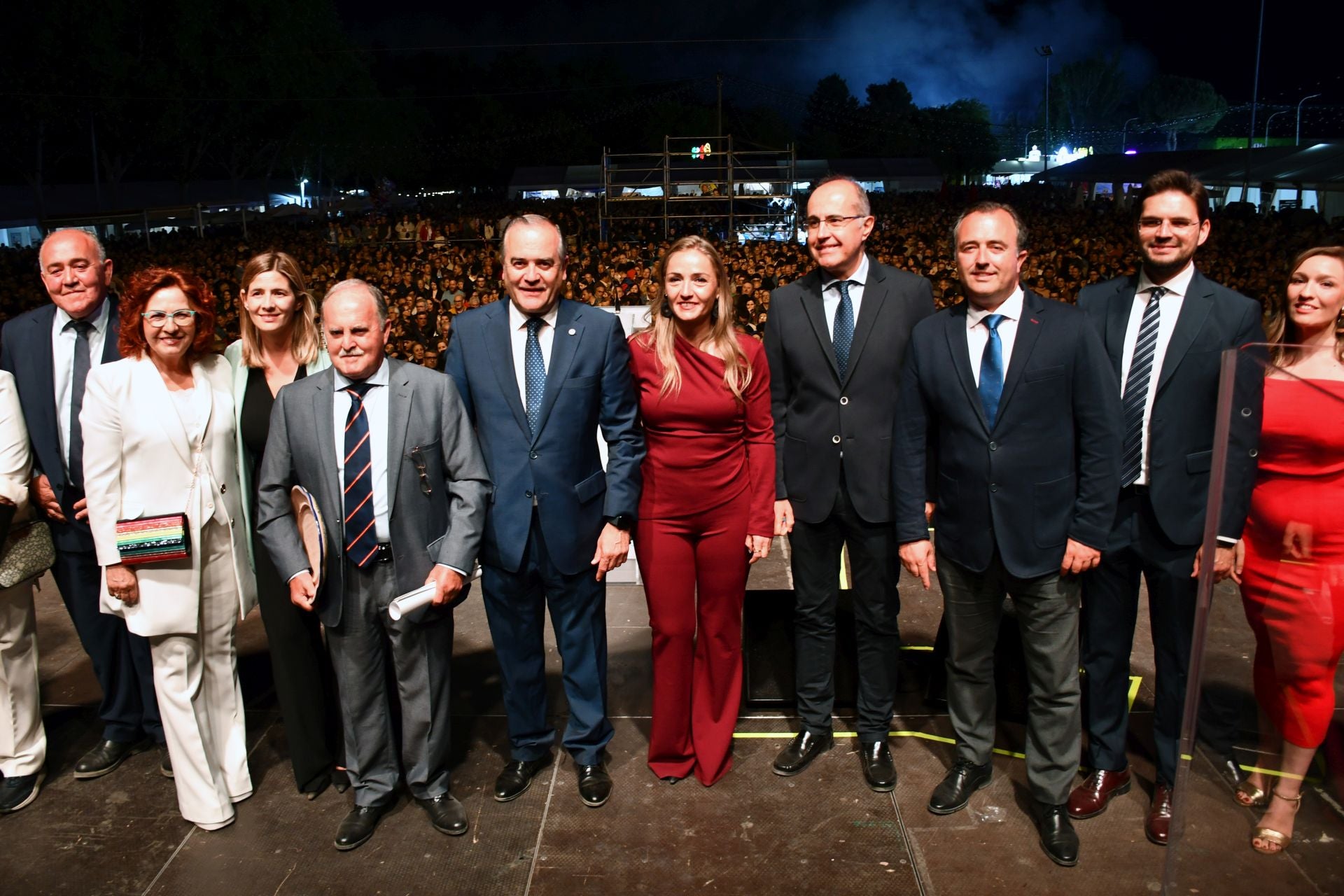 La alegría contagiosa de Camela descorcha las ferias de San Isidro de Talavera